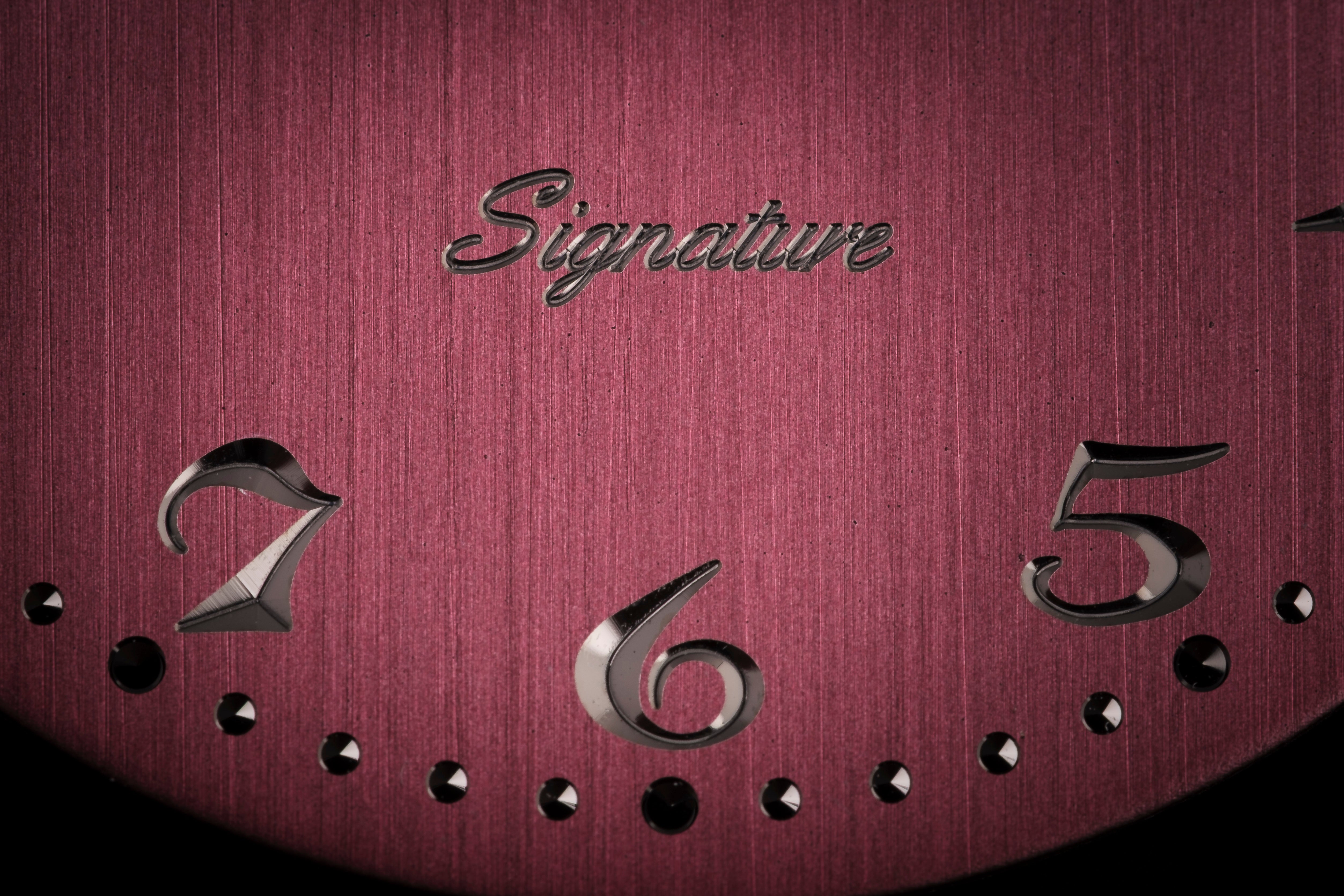 Red Signature NOW €999